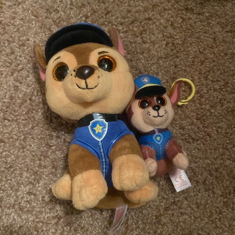 Ty Paw Patrol 6” Chase & 3” Chase key chain